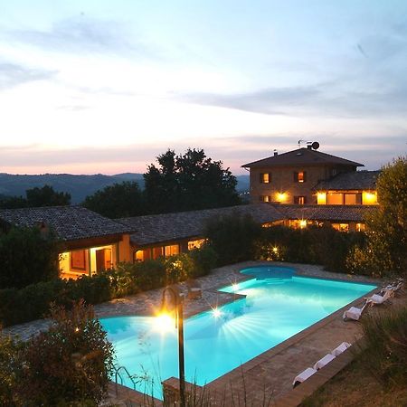 Le Torracce Agriturismo Olistico Hotel Valfabbrica Luaran gambar